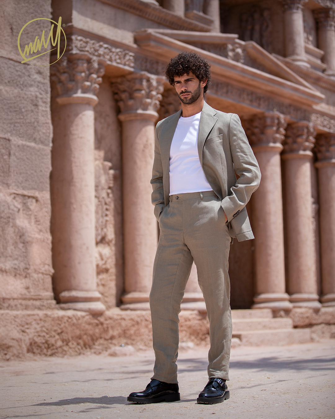LINEN SUIT